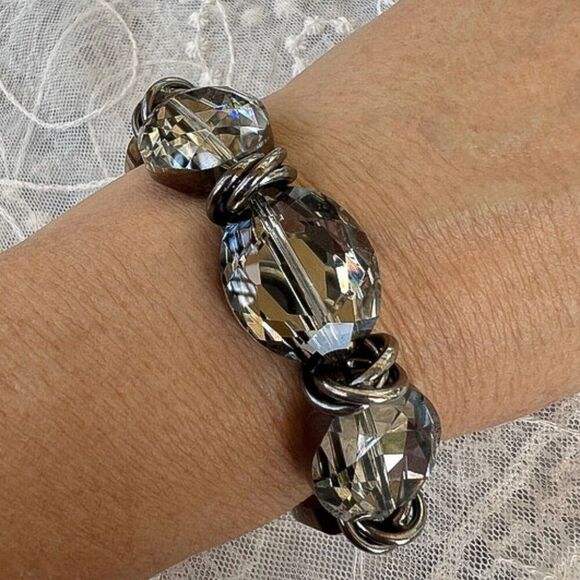 Fun Chunky Mirror Bead Stretch Bracelet - Picture 7 of 7